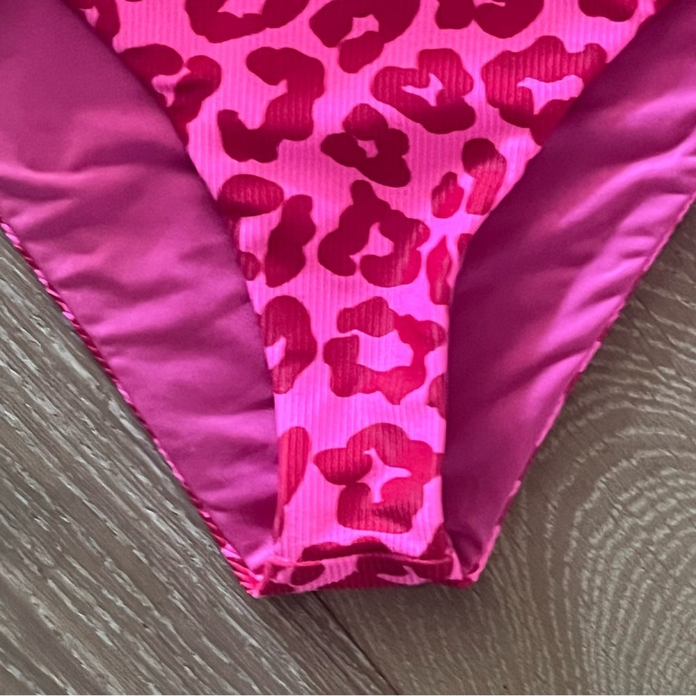 Beach Riot Rae One Love Leopard One Piece - Picture 6 of 9